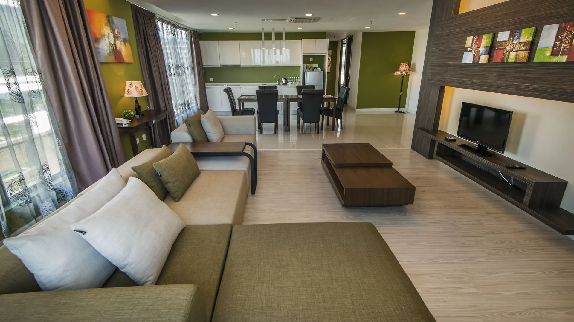 Borneo Vista Suites Hotel  Kota Kinabalu