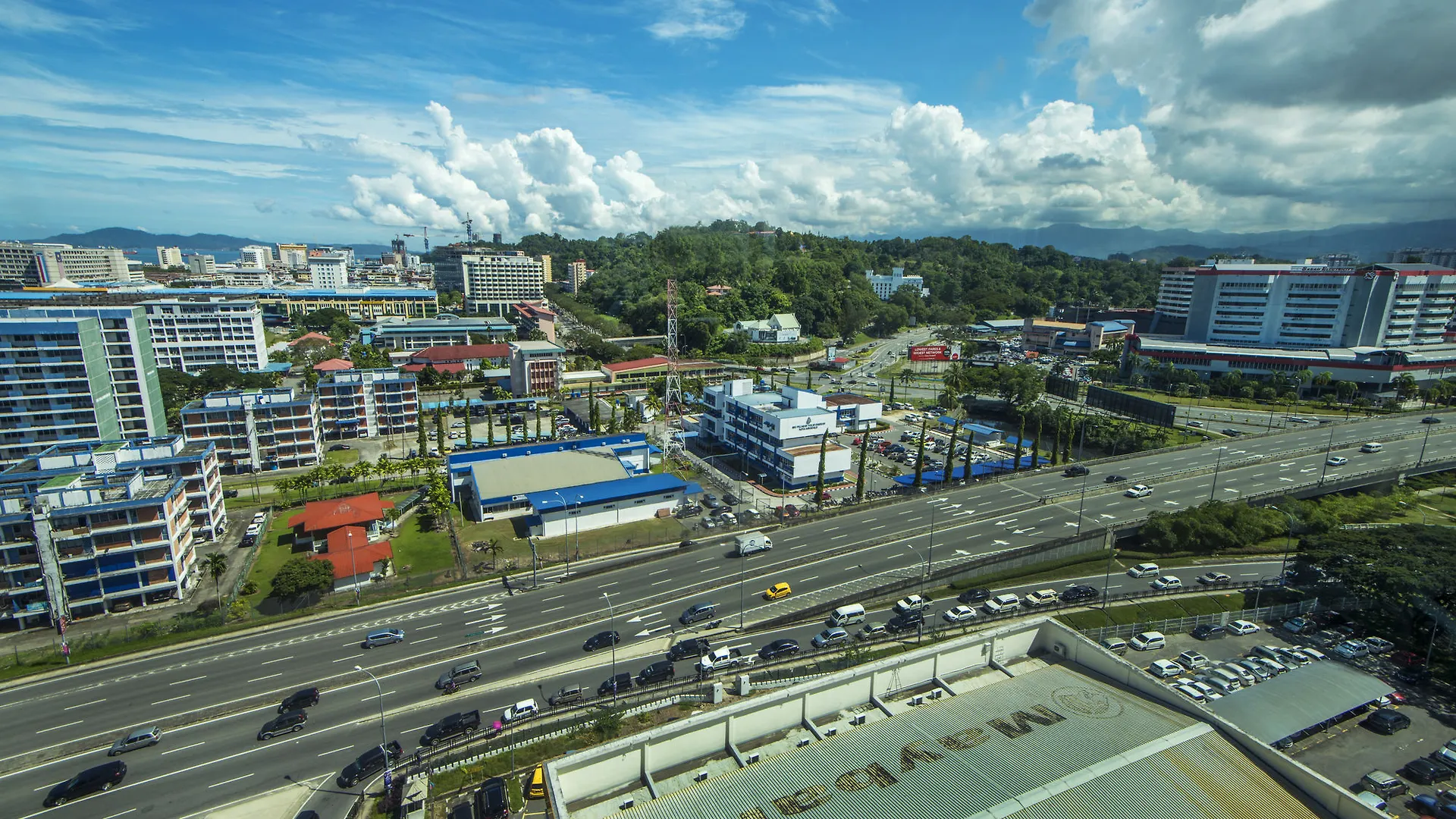 Borneo Vista Suites Hotel
